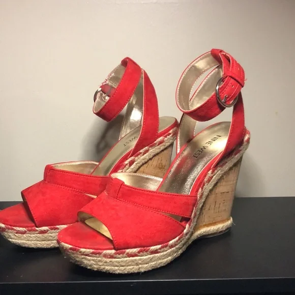 Nine West Fender Red Cork Heel Wedges - Picture 11 of 14